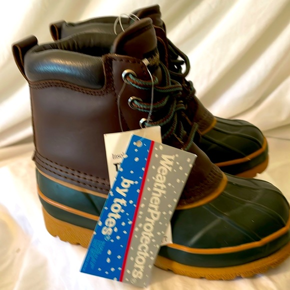 Weather protectors by totes children’s snow boots - Picture 1 of 6